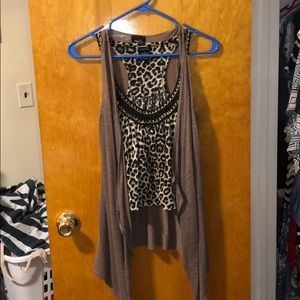 Cheetah tank with tank cover up